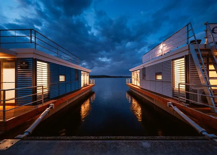 Apartmán Calanthe - Hausboot Mucheln